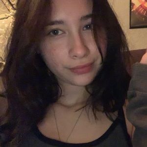 Meet your Posher, Maya